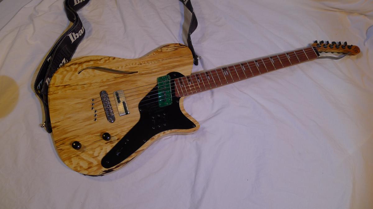 2016 - Custom Electric Guitar (GCSE)