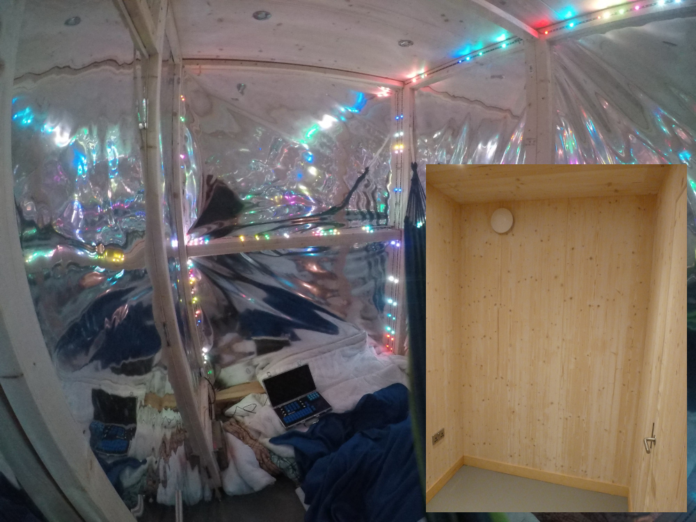 2020 - LED Mirror Hammock Room